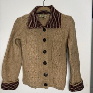 Vintage Wool Cable Knit Beige Sweater with Patterned Collar